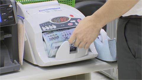 創下新紀錄！30歲以下「平均所得54.6萬」　「這群人」年增3萬收入居次高