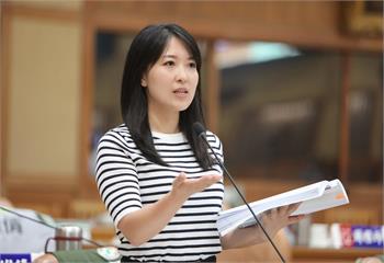 板殯停車亂象惹爭議　山田摩衣建議檢討動線規劃