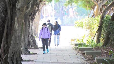 快新聞/輻射冷卻影響!早晚偏冷日夜溫差大 白天氣溫稍回升