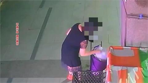 諷刺！婦人嫌垃圾髒戴手套　結果竟是隨意棄置家庭垃圾