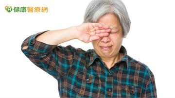人工淚液點到角膜破皮 就醫才知元兇是乾眼症