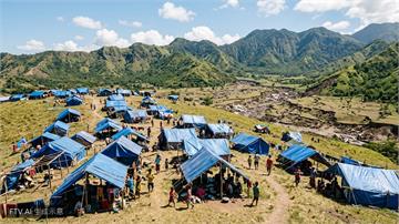 印尼7.7強震奪68命　萬名災民逃山區淚訴「無處可逃」