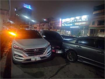 快新聞／新北重大車禍！17輛車「連環撞」　新莊大漢橋塞爆