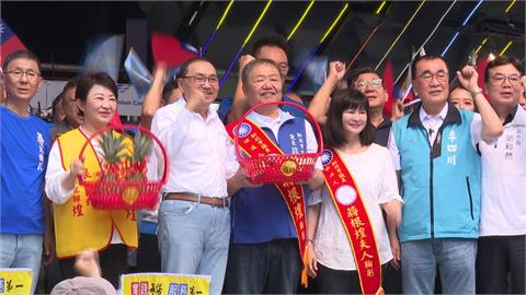 票房毒藥？　侯友宜、盧秀燕、李四川合體！　鄭麗文致詞「藍營大咖跑光」！