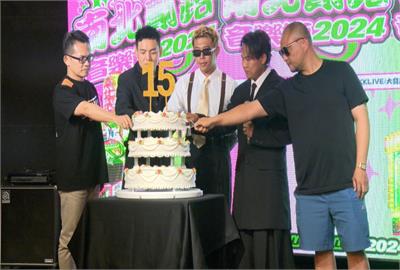 玖壹壹15週年拋雙重喜訊！　聽聞江蕙抗癌春風驚訝語無倫次