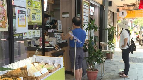 避群聚！早餐店禁內用第一天　業者搶攻「外帶外送」商機
