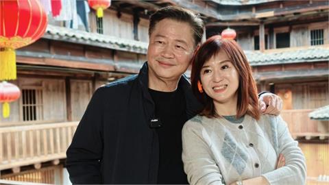 周玉琴反擊中天！賴岳謙直播突放閃「喜歡黏著你⋯」被問是否遭「這1人開除」急澄清
