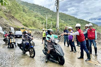 快新聞／高雄茂林「這些路段」搶通了！　陳其邁：多納跟萬山間仍在搶通中