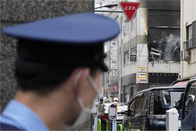 東京新橋車站附近大樓爆炸起火　瓦斯外洩釀意外？4人受傷