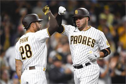 MLB(影)／大聯盟30隊球衣他有10件！這位36歲待業老將找到新工作