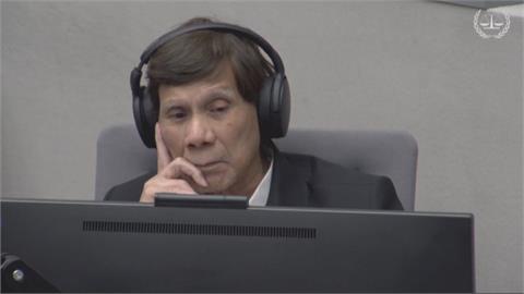 血腥掃毒被捕！杜特蒂出庭臉頰消瘦　律師：他連川普都不記得
