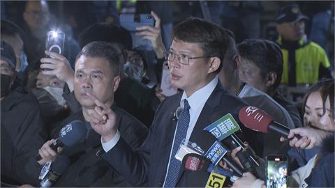 起訴柯文哲／黃國昌旁聽接押庭　泛淚受訪「沒辦法相信我聽到的」