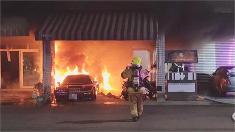 「無價之寶」的收藏車　店家騎樓起火爆炸　剛砸200改裝「東洋法拉利」付之一炬