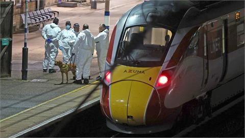 快新聞/不是恐攻?英火車遭持刀攻擊「11人受傷」 嫌疑涉更多案件