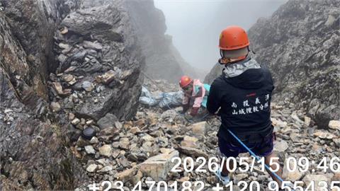 攻頂玉山主峰傳憾事！　３７歲男山友墜"66層樓高"深谷亡