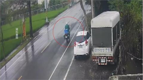 郵務士雨天送信被路樹壓死　母親哭訴國賠太少了