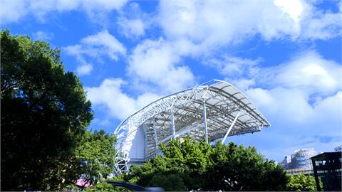中颱「天兔」逼近發海警　預估下半天發陸上警報