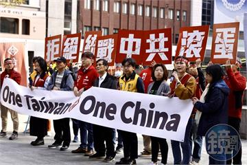 雙城論壇今登場　獨派統派場外互槓！吳欣岱酸「萬安緊抱中國」
