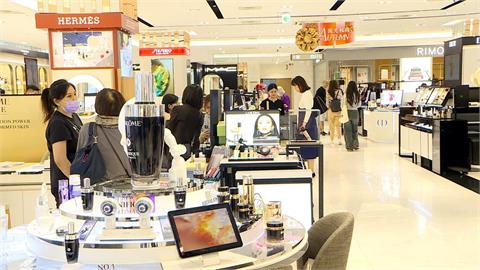 物價漲稅反降！700萬戶迎減稅小確幸　一家四口最高減1.76萬
