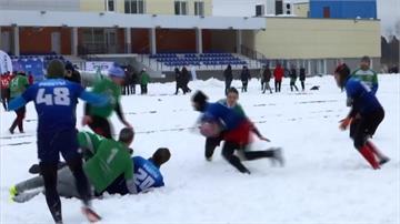 俄羅斯雪上橄欖球賽 15人替換接力無冷場