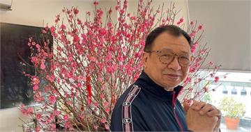 76歲許紹雄傳病危!佘詩曼受訪落淚 急取消行程奔醫院探視