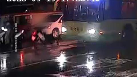 彰化女學生下車慘遭機車撞倒！　公車「過站停」惹議　業者回應了