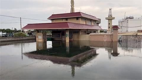 「杜蘇芮」影響　雲林箔子寮港「水中加油站」再現