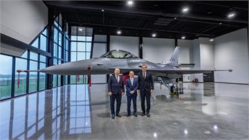赴美見證F-16 BLK70戰機驗收 國防部 : 今年內飛交返國