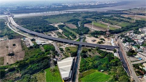 中彰跨域新地標！大肚和美跨橋進度突破8成 串聯三大工業區打造3分鐘生活圈