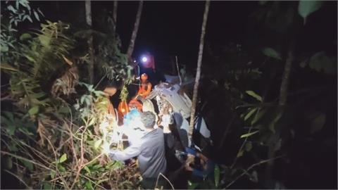 剛起飛就失聯！ 印尼直升機墜毀山區「8人全數罹難」