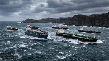 伊朗擴大封鎖荷姆茲海峽攻擊多艘船隻　國際油價破百美元