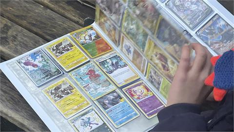 屏東書店「25年前寶可夢卡牌」原價賣　他「橫掃全包」內行人：賺數百萬