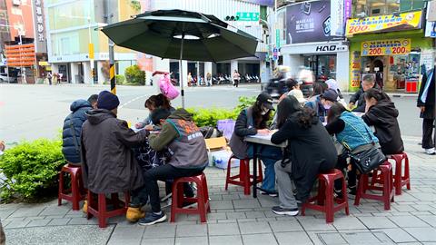 藍營評估葉元之"最危險" 罷團:二階首日收2000份連署