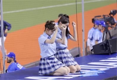 中職(影)／觸犯大忌被逆轉！悍將女神李珠珢、南珉貞「這舉動」遭出征當場下跪道歉