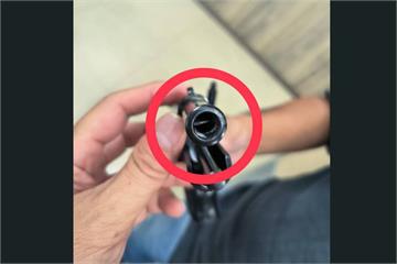 宮廟前掏槍討債　24歲男喊冤純拍影片假槍賺流量