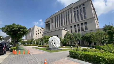 快新聞／這款不孝子！桃園33歲男口角後「竟買刀返家刺死七旬老父」　慘遭收押