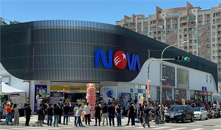 NOVA資訊廣場進駐高雄鳳山　建數位AI體驗中心