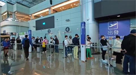 快新聞／桃機第二航廈停電「旅客卡原地」　事發原因曝光