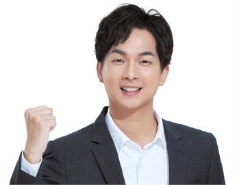 快新聞／四叉貓抓包陳宥丞戴智慧型眼鏡出庭　柯文哲假帳案恐遭「偷錄影」