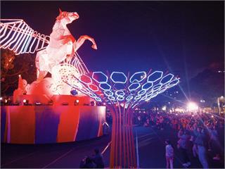 桃園燈會今晚落幕！飛馬主燈好評如潮、把握最後光影盛宴