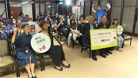 台塑石化攜手兩廳院　邀家扶基金會孩童走進劇場