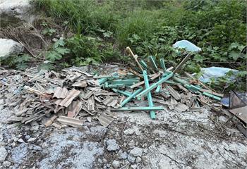 房屋修繕囤2噸廢棄物　為省錢偷傾倒反遭重罰