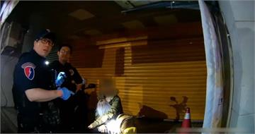 毒鴛鴦神情恍惚快速道路開龜速落網　警攔查搜出百克海洛因與詭異娃娃