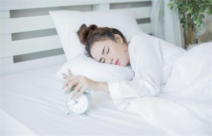 睡太少易得糖尿病？醫曝睡不到「這時數」　糖尿病風險升高16%