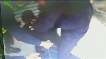 藏毒心虛！車停路口呼呼大睡 男子被叫醒竟咬傷員警