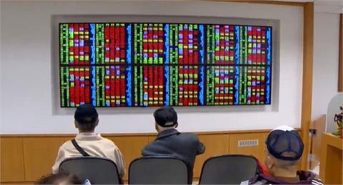 上週外資在集中市場買超780.57億元　買超中信金最多　賣超富邦金最多