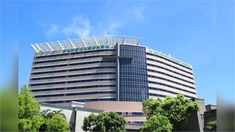 快新聞／恩怨曝光！輔仁名醫江漢聲診間遇襲　兇嫌臉書揭犯案原因