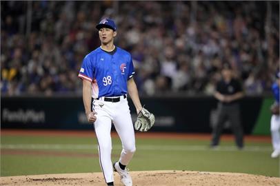 經典賽／抱病上場仍飆火球展現拚勁！沙子宸因抽筋退場賽後發燒