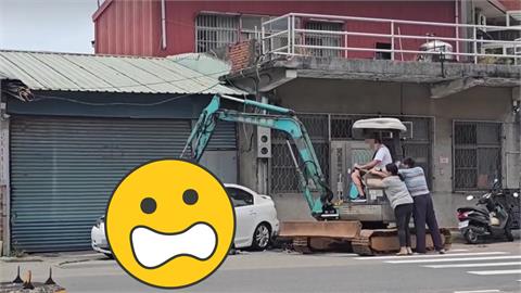 桃園男與老婆吵架！酒醉怒開「怪手」砸爛汽車…竟砸到自己的　畫面曝光驚呆網
