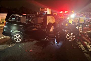 國道1號重大車禍「4車追撞釀1死9傷」　砂石車司機竟駕車逃逸